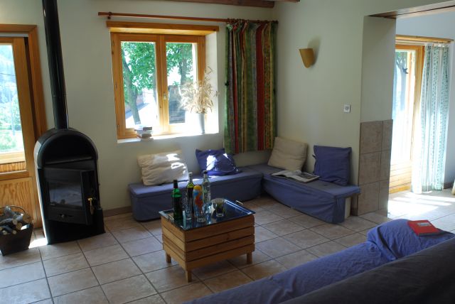 Le chalet de pierre avec accès aux 3 vallées 