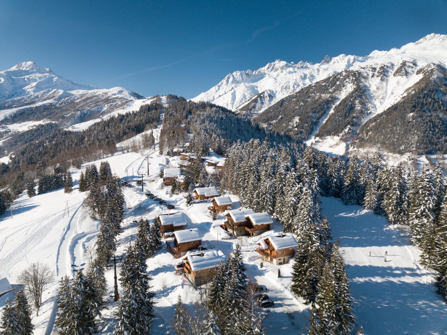 APPARTEMENT AVEC JACUZZI PRIVATIF 