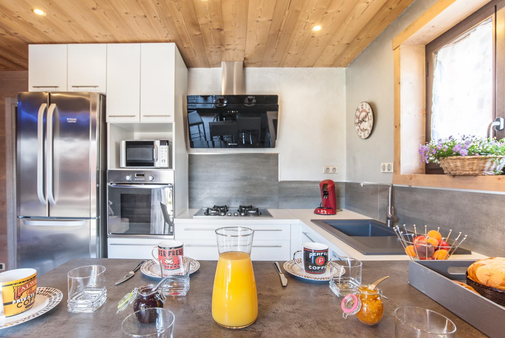 APPARTEMENT AVEC JACUZZI PRIVATIF 