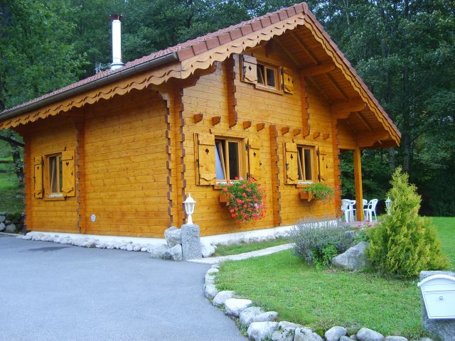 CHALET BOIS MASSIF