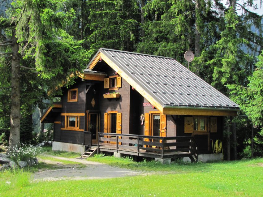 CHALET indépendant 5/7 pers. s/800m² arboré. Emplt.  d'exception       