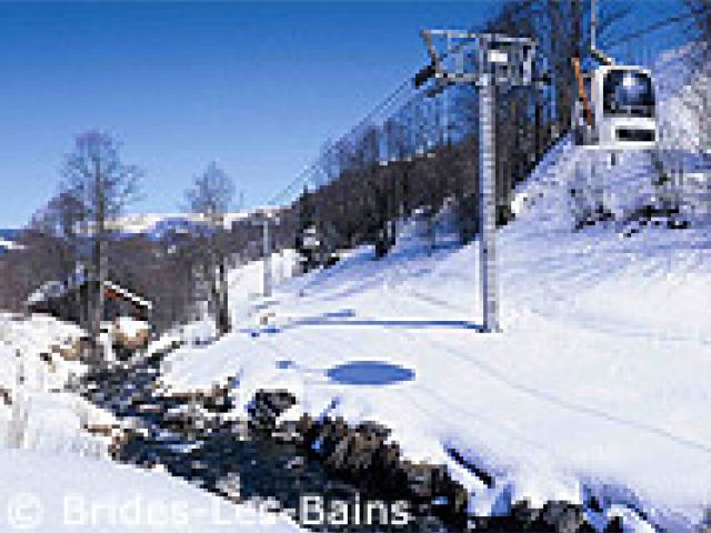  ROSELAND A 12 :  appartement 2 pièces - 47m² .3***; 1 chambre, cuisine, SDB et WC séparés 