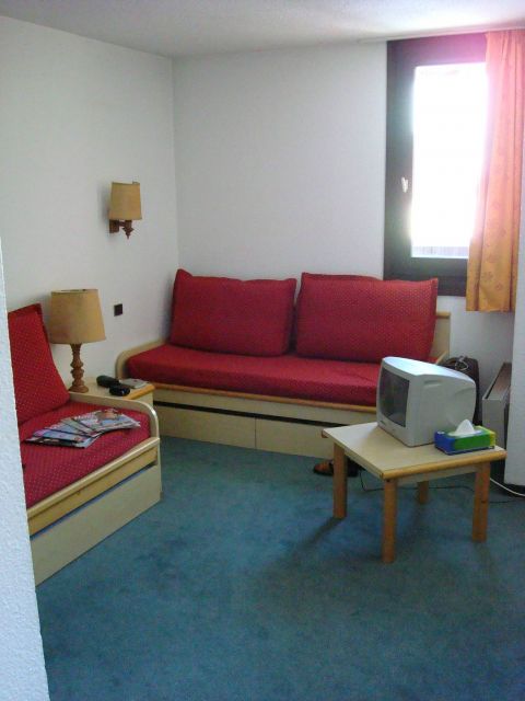 Neige garantie. 2 pièces sympas (et aussi 2 studios) au pied des pistes.