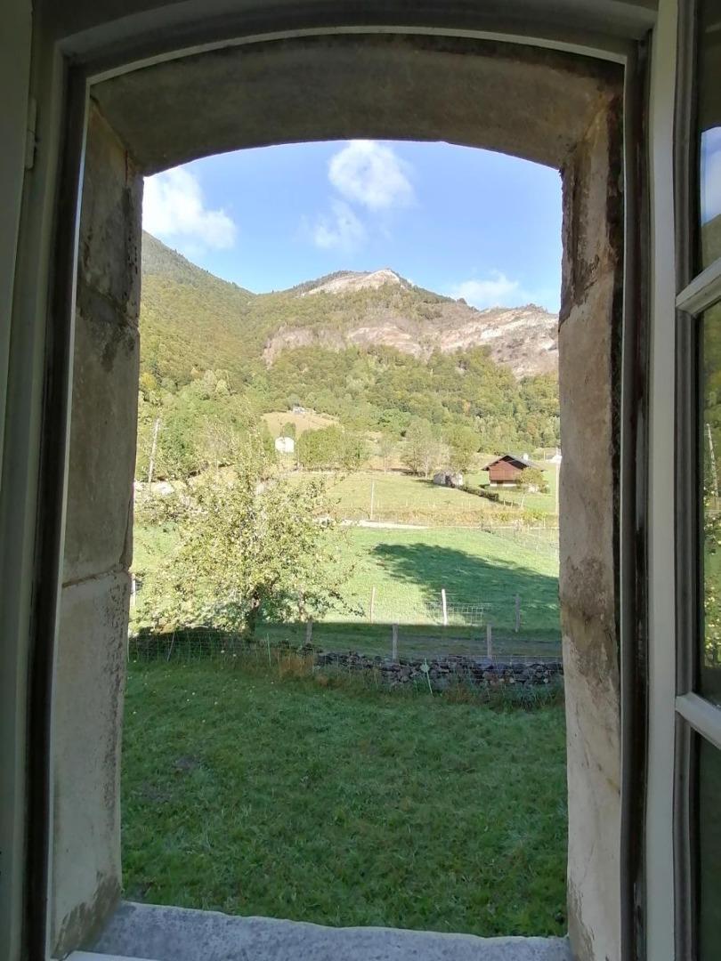 BOUERZY HAMEAU ISOLE DE GOUST 