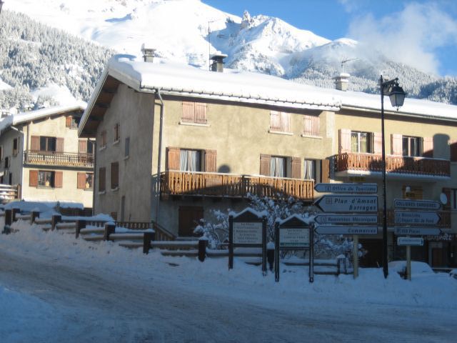 Location Studio Correard Marie Rose