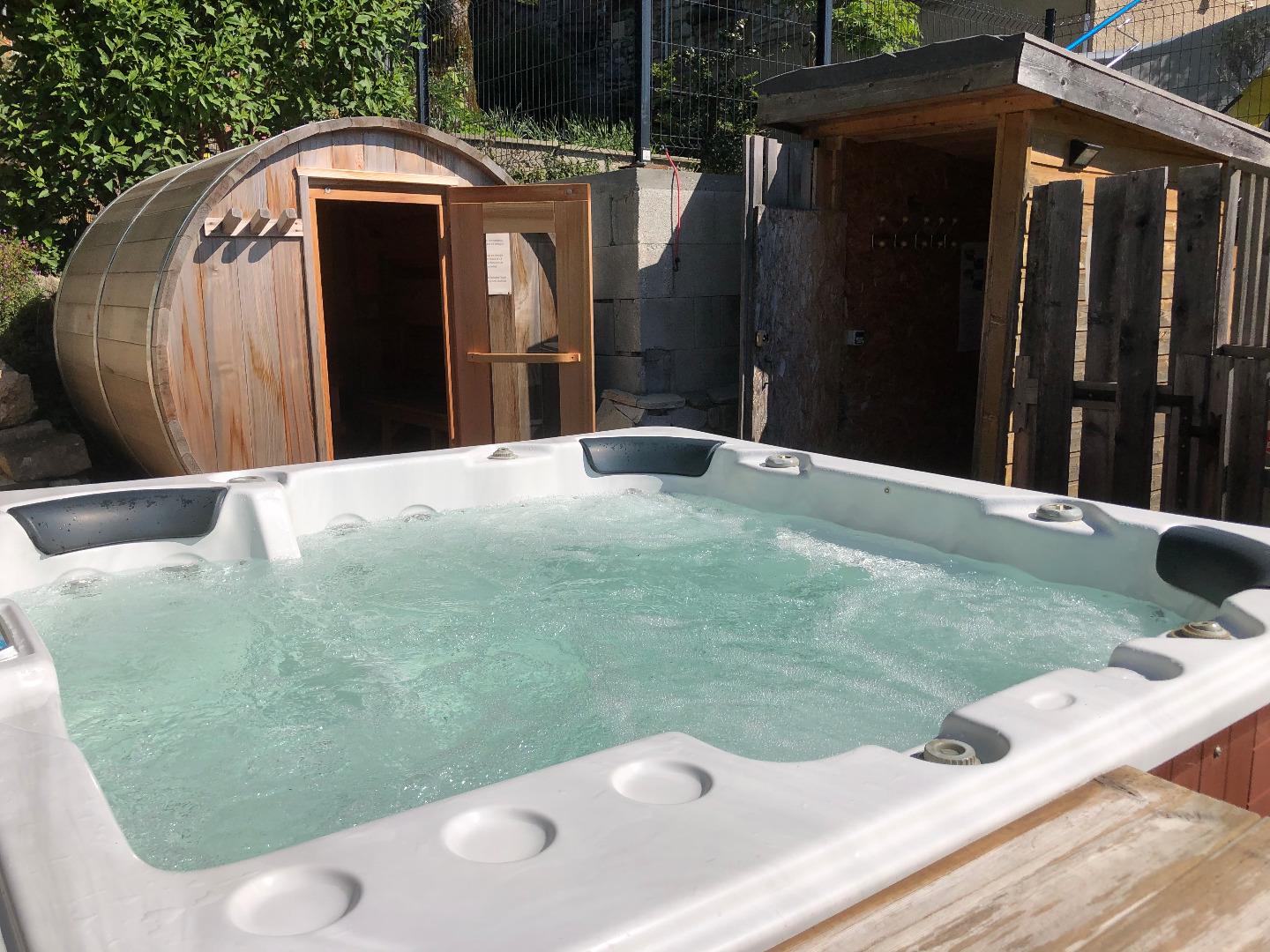 Chalet Glycine 6/8 p "Les Buissons Fleuris"