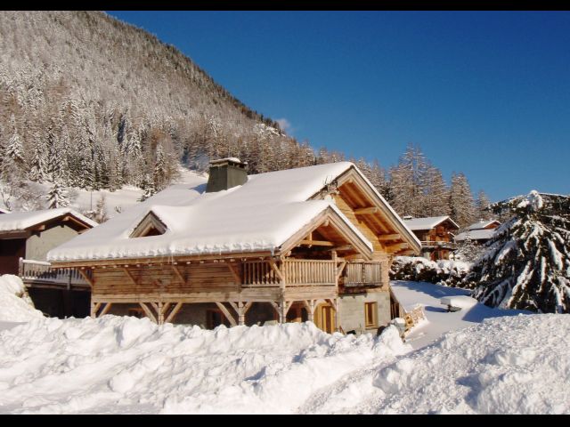       APPARTEMENT DE CHARME    *  *  *                  PAYS DU MONT BLANC