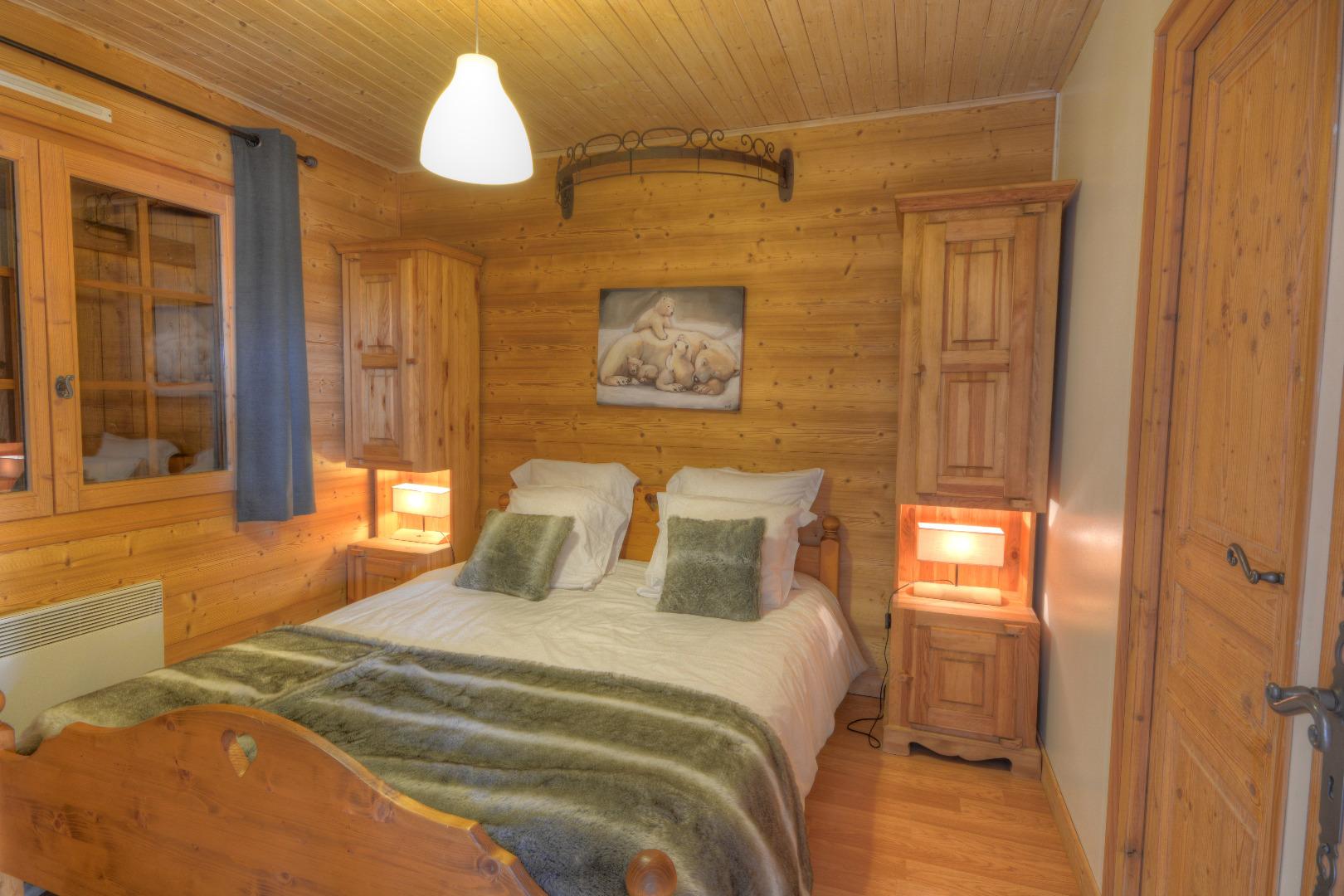 Chalet de grand standing 5 étoiles, 8 chambres, 8 salles d'eau, sauna, véritable babyfoot de café, au pied des pistes