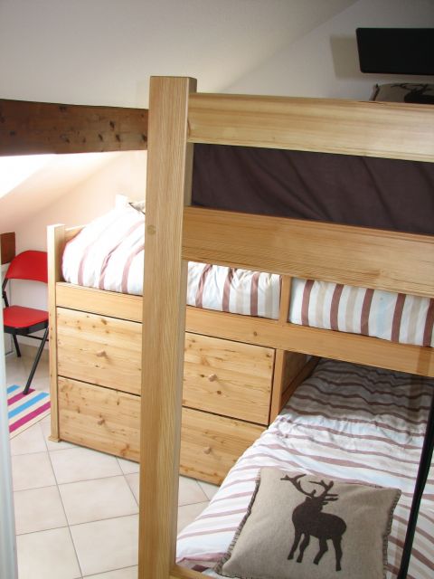 chambre 3 - 3 lits simples superposés 