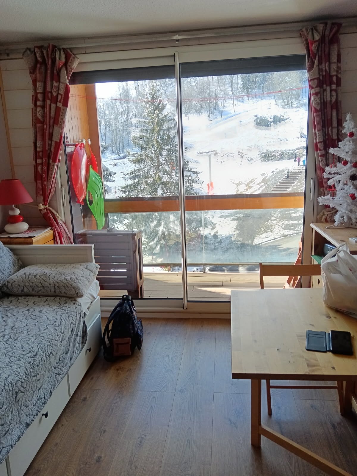 STUDIO MONTAGNE 