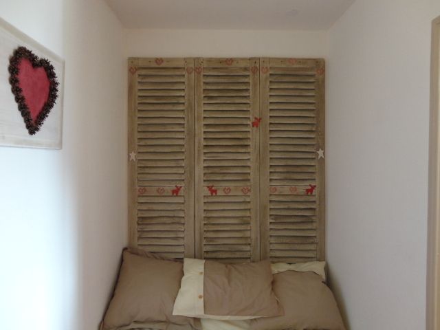 le SCHUSS 5 - terrasse ensoleillée - arrivée ski aux pieds à l'appartement.