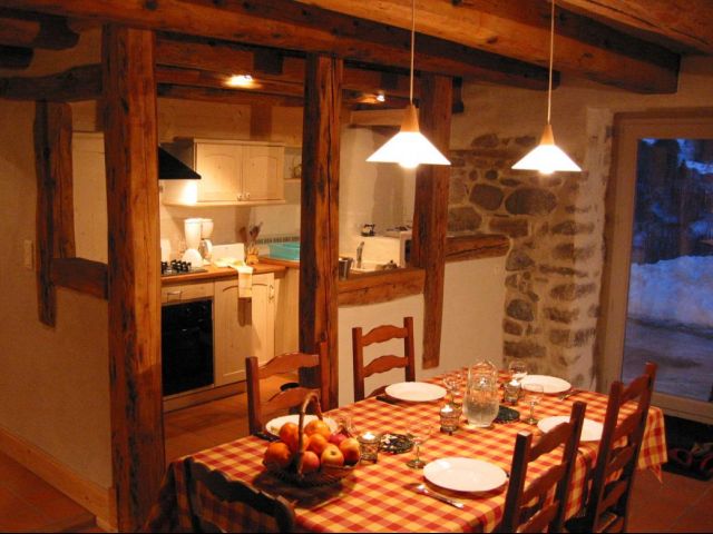 Gîte  au super lioran la Pierre du Loup * calme nature et panorama *