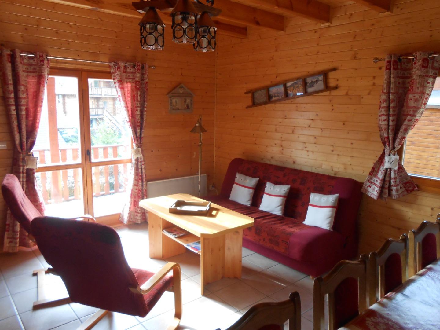 CHALET LUXE LE MESLAY  SAUNA/WIFI/NETFLIX- RECOMMANDE par anciens locataires- PROCHE CENTRE BIEN ETRE O'DYCEA