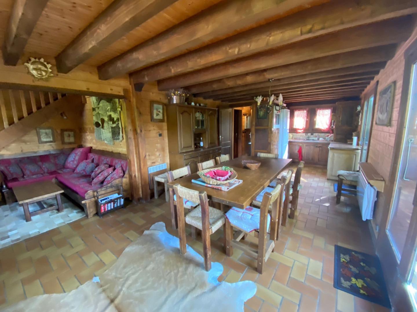 Chalet familial et chaleureux 8-12 personnes  - 90+25m2