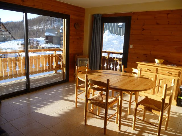 Très bel appartement dans châlet aux pieds des pistes à REALLON