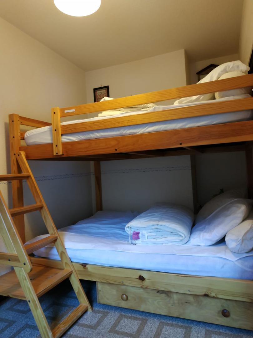 Les Campanules, N° 01