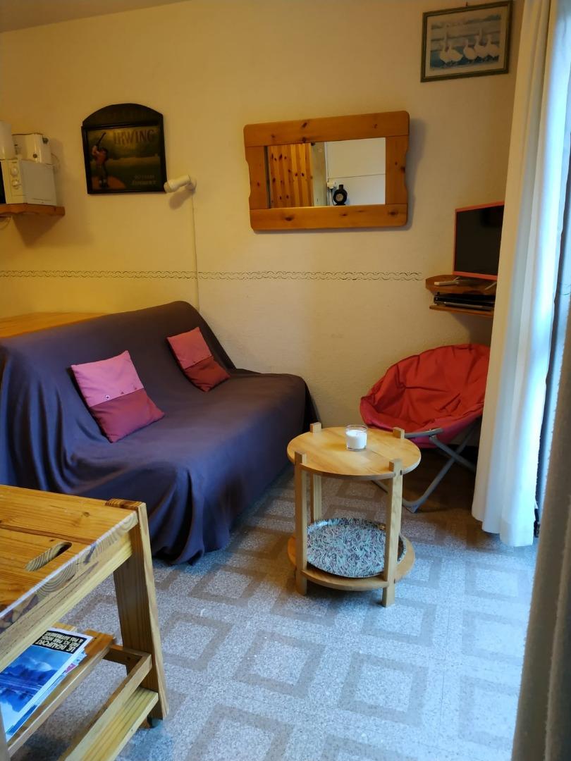 Les Campanules, N° 01