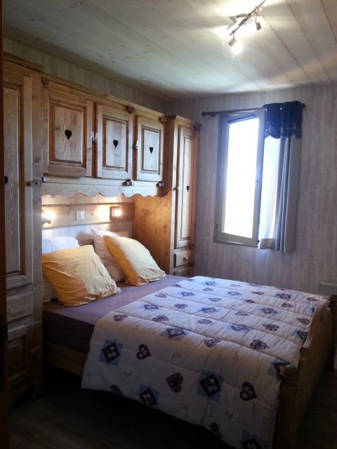 LA VERDACHE 7 ; au pied des pistes et terrasse expo SUD !