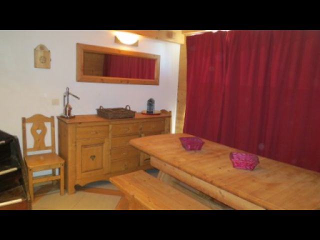 APPARTEMENT GRAND STANDING AVEC 6 CHAMBRES, EXPOSITION SUD VU DE LA MONTAGN