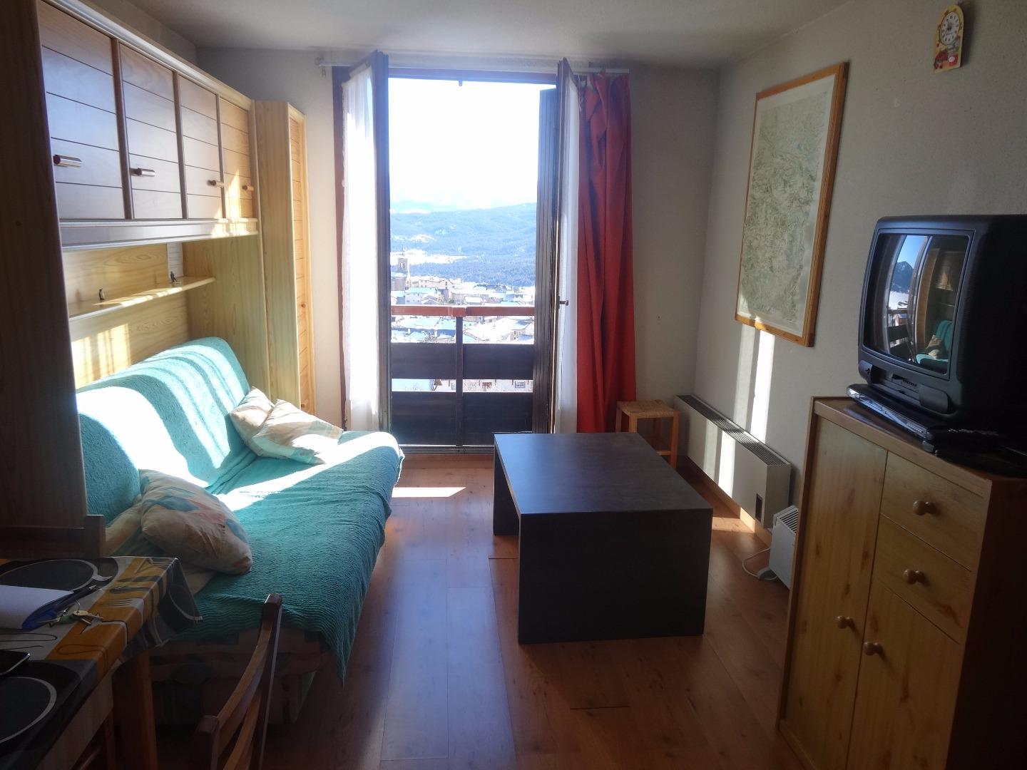 Studio cabine aux angles