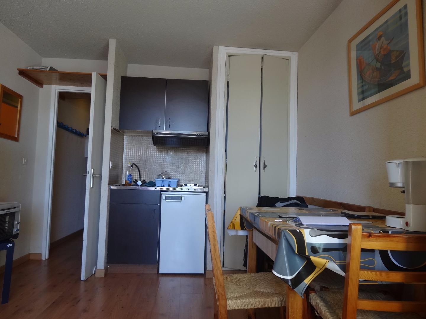 Studio cabine aux angles