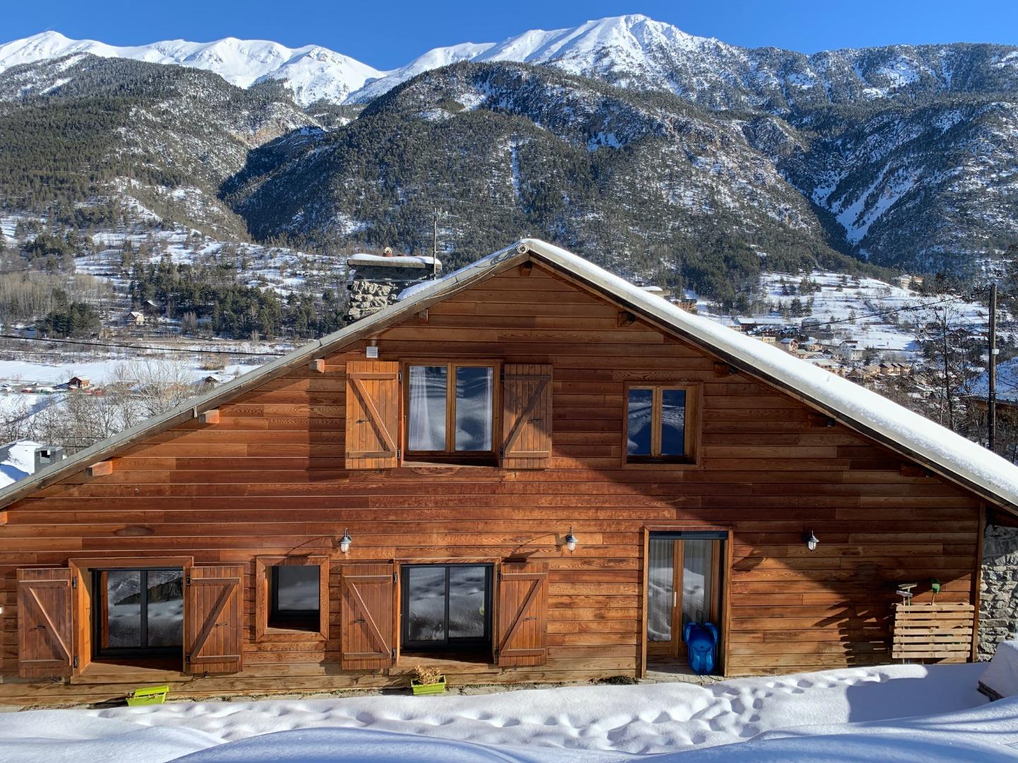 Le Mont Milo (Proche des pistes, spacieux 5 ch, au calme, sauna, salle de jeux, borne de recharge 22 Kg)