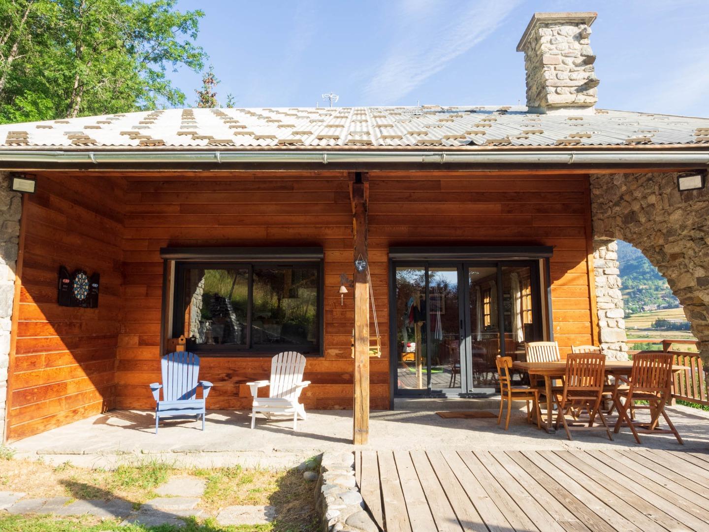 Le Mont Milo (Proche des pistes, spacieux 5 ch, au calme, sauna, salle de jeux, borne de recharge 22 Kg)