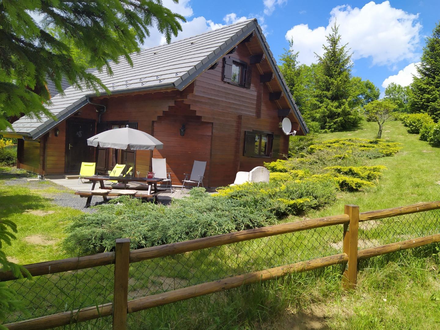 CHALET "LES ECUREUILS" N°1 (4 étoiles)