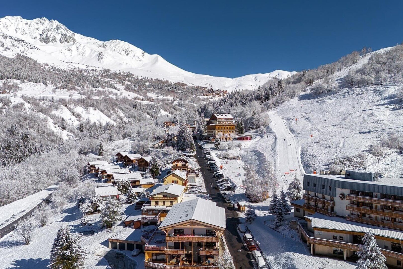 6/8 pers ,  pied des pistes, 2 SDB, 4 CH