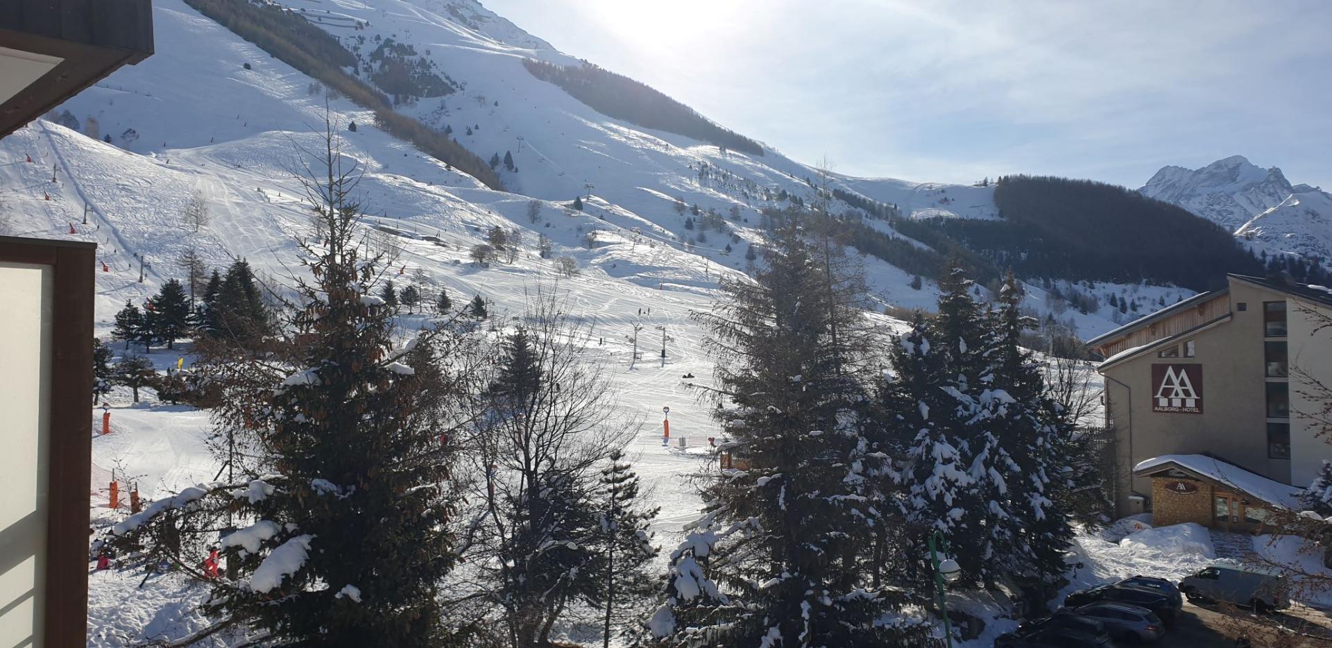 TOP EMPLACEMENT COTE BRUNE 2 - 5ème ET DERNIER ETAGE 