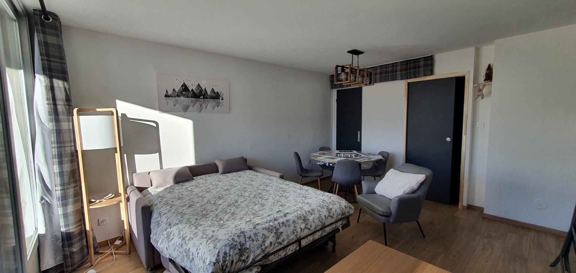 TOP EMPLACEMENT COTE BRUNE 2 - 5ème ET DERNIER ETAGE 