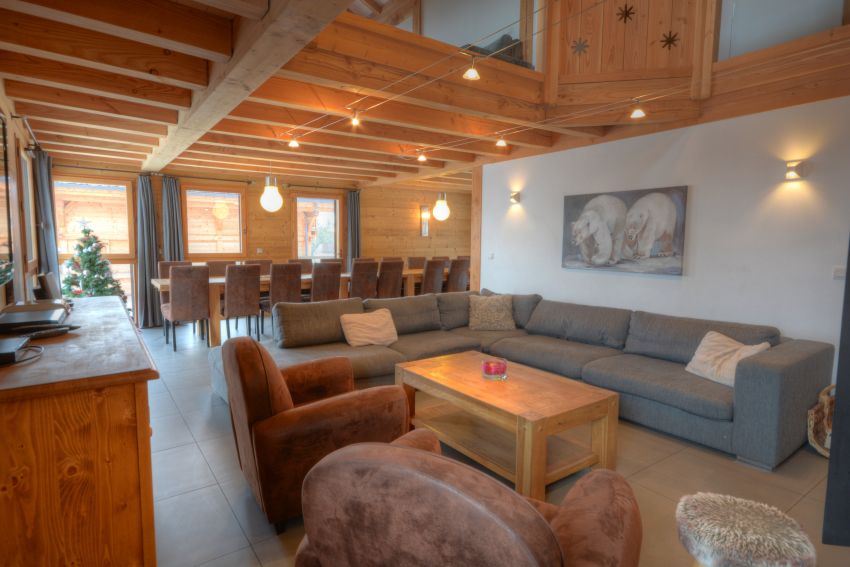 Chalet d'exception au pied des pistes, plus de 300m2, 8 chambres 8 sdb