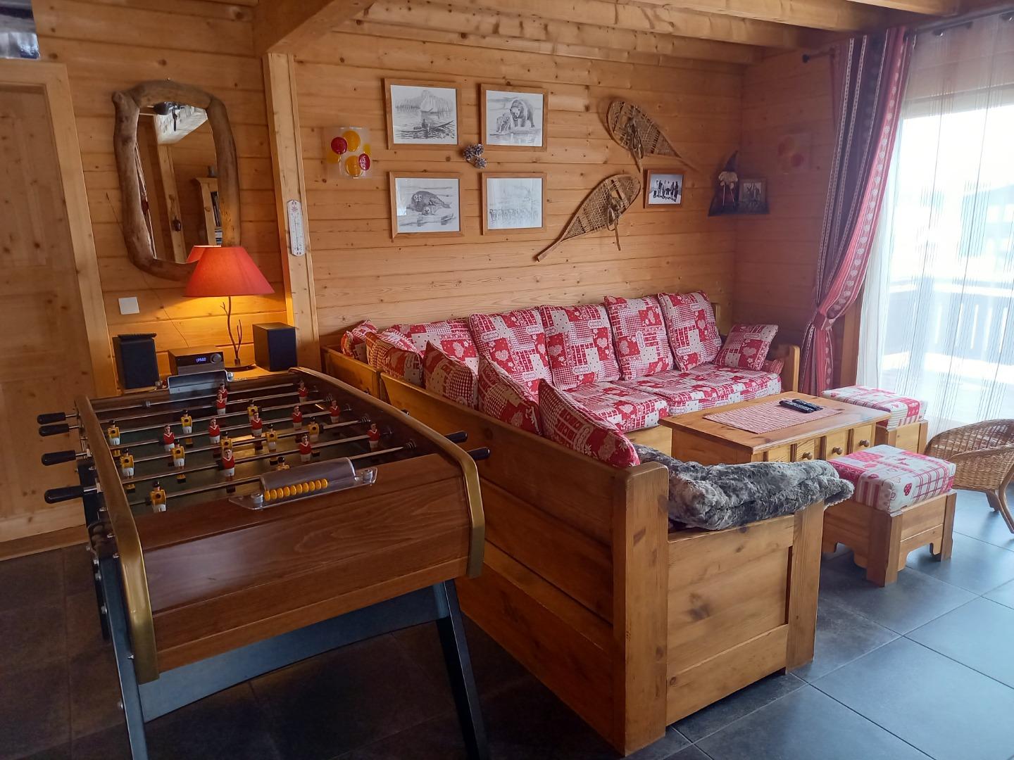 Chalet le Forney : sauna et espace 
