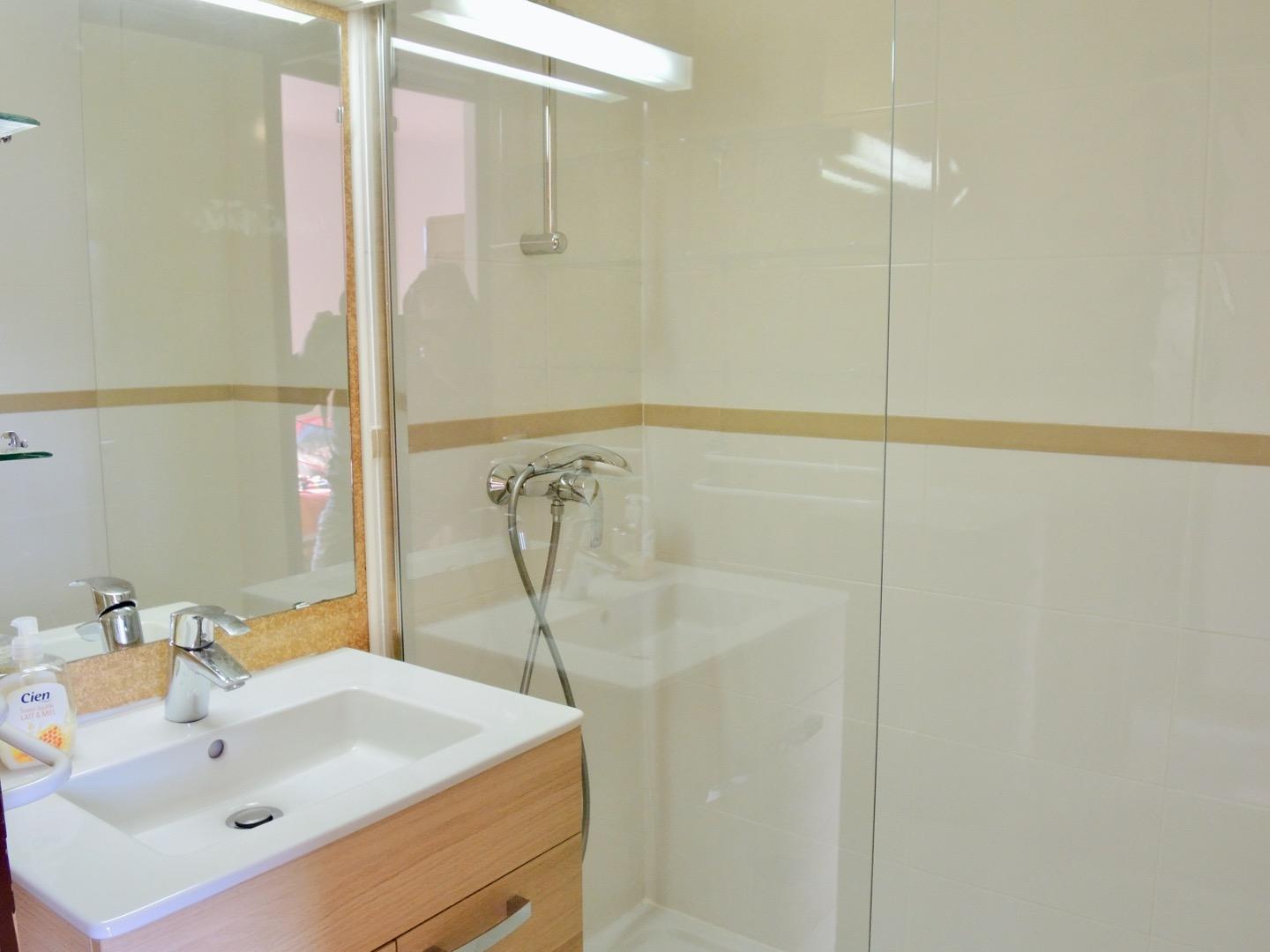 EYNE 2600 - Charmant T2 35m2 + grande terrasse pour 5  personnes