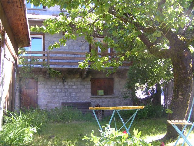 Maison pierres Colmars les Alpes