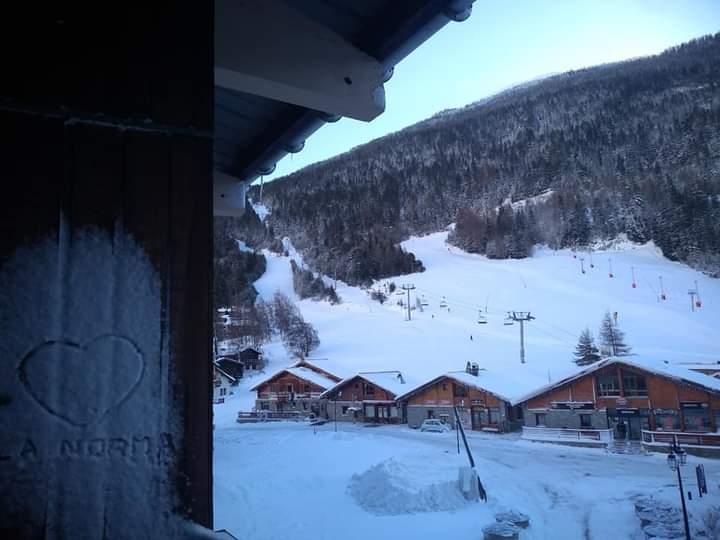 Portes de la Vanoise, T2 vue piste, cœur station pietonne, LA NORMA