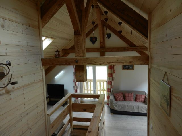 salon avec vue montagne
