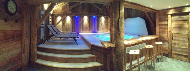  LES SAPINS HAMMAM-SAUNA-JACUZZI