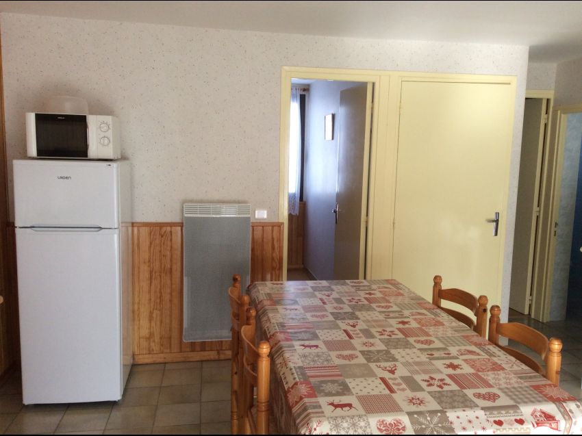 BAS DE CHALET  CAMBRE D'AZE 