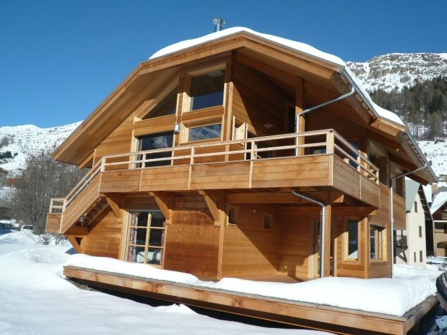 SERRE CHEVALIER CHALET LE GRAND AREA