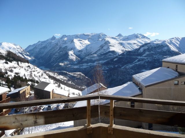 STUDIO 4 PERSONNES AURIS/ALPE D'HUEZ GRAND DOMAINE SKI