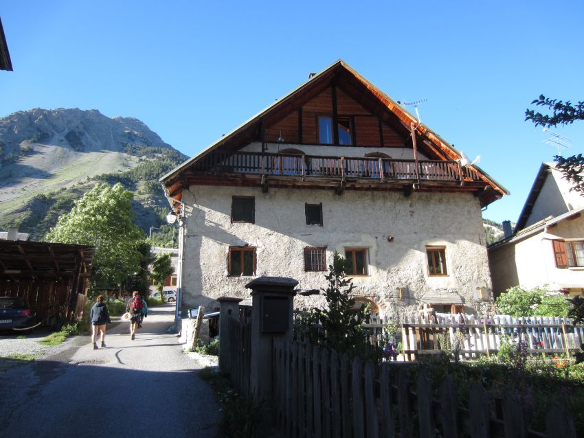 LA PEPIO MEZZANINE - 10 pers, tout bois, très lumineux !