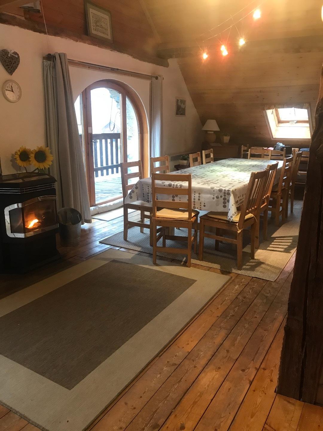 LA PEPIO MEZZANINE - 10 pers, tout bois, très lumineux !