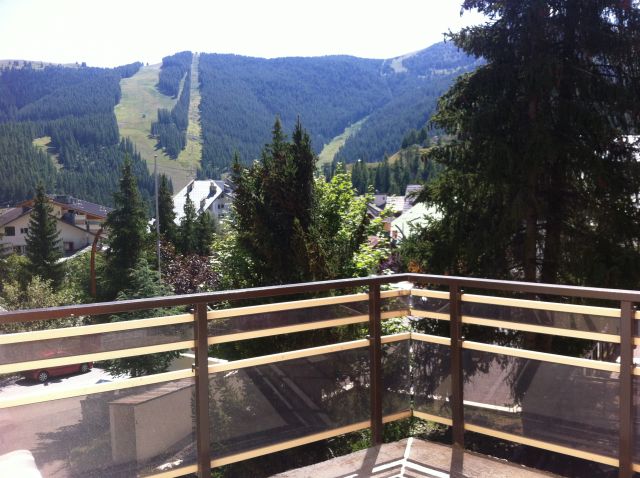 Belle terrasse vue sur la station plein sud 