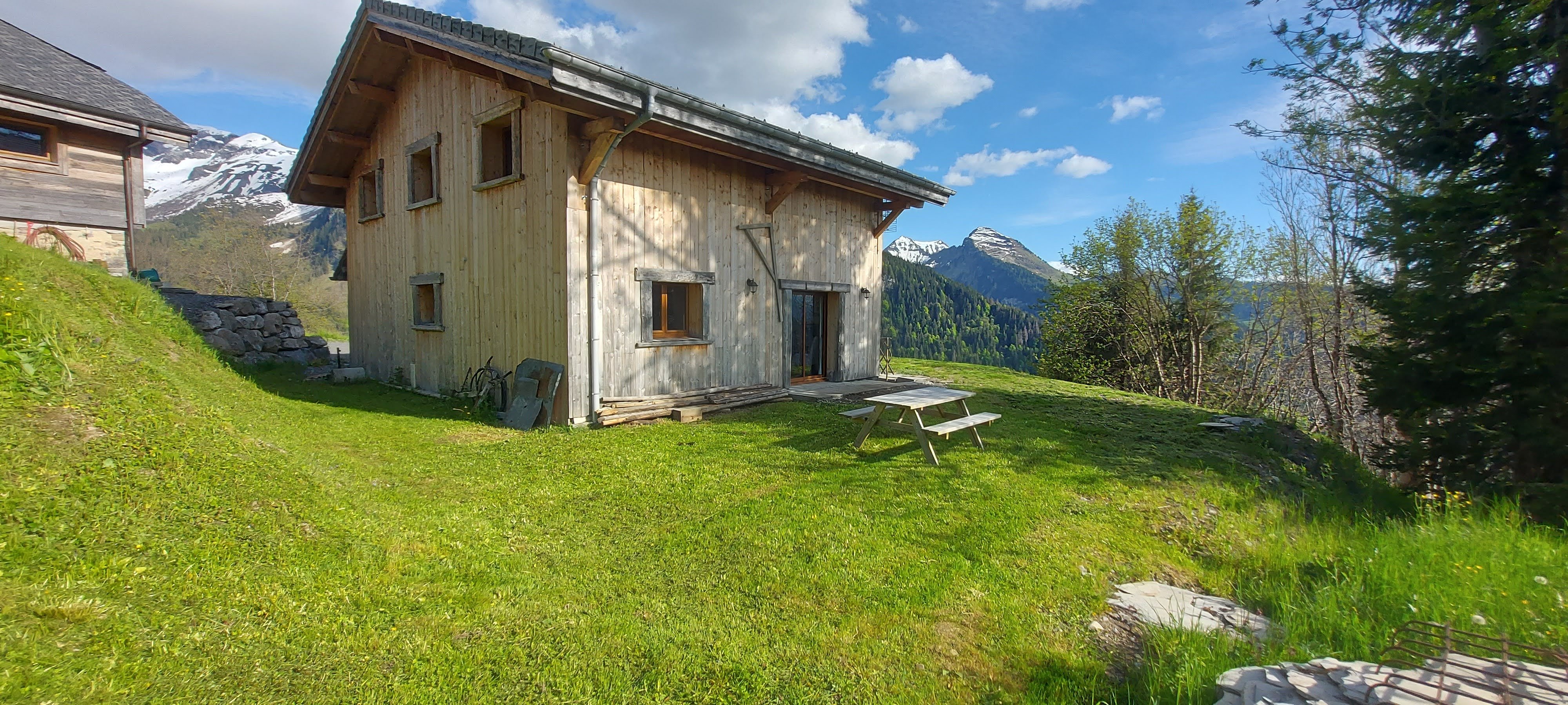 Chalet morzine-avoriaz tout confort vue panoramique plein sud