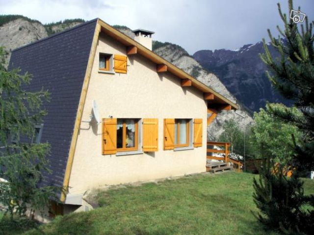CHALET EN UBAYE