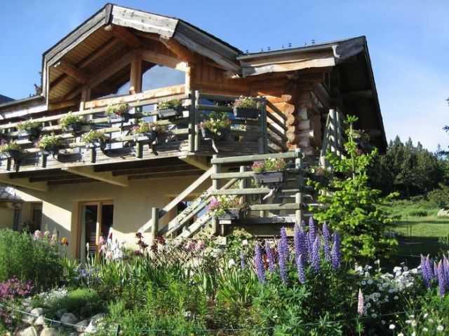 Chalet de l'artiste - Bio 