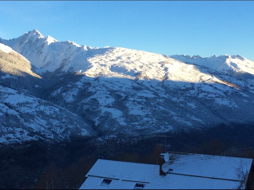 Duplex 45 m2. Belle vue sur la vallée, proche pistes.
