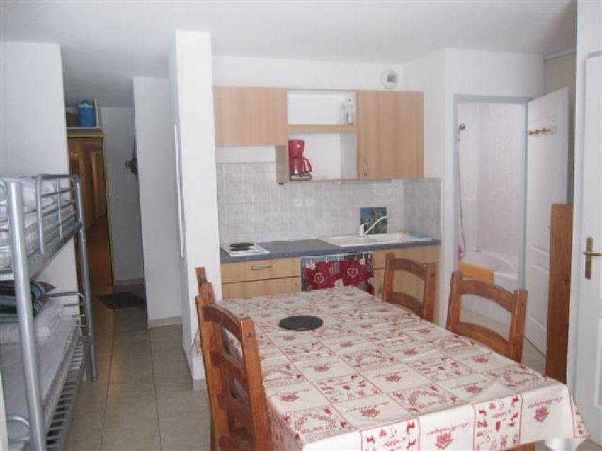 Charmant appartement face aux montagnes