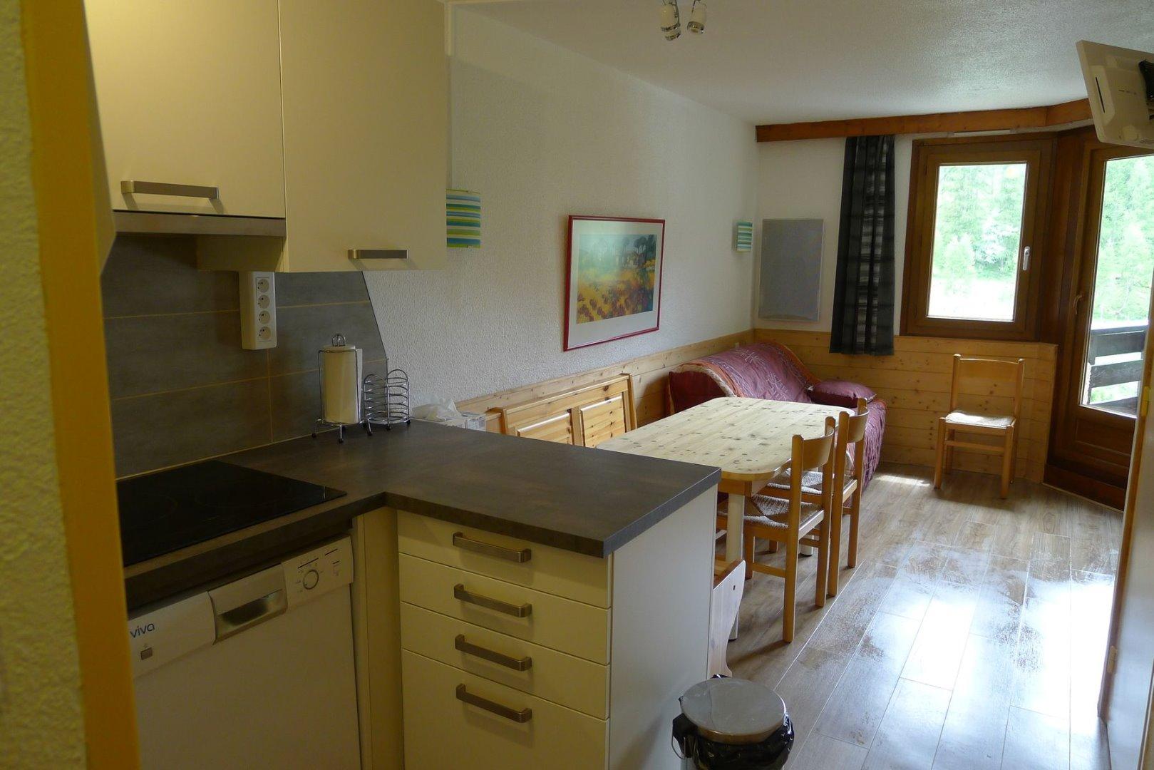 LE BELVEDERE 1650 - STUDIO 4 PERS.